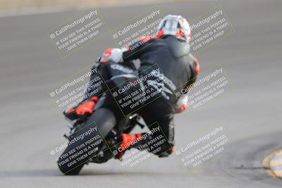 media/Dec-17-2022-SoCal Trackdays (Sat) [[224abd9271]]/Turn 10 Backside (120pm)/